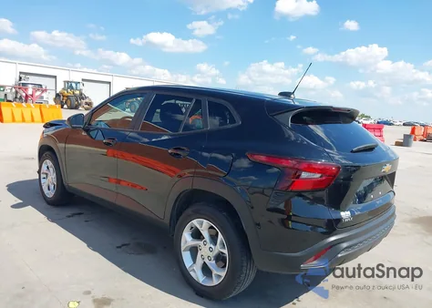 2025 Chevrolet Trax Fwd Ls z USA, uszkodzony, nr VIN KL77LFEP4SC052485